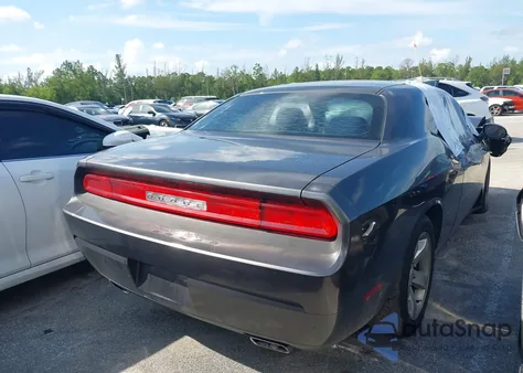 2013 Dodge Challenger Sxt из США, поврежденный, VIN 2C3CDYAG7DH646024